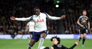 A Juventus pode entregar a transferência final para o PSG com a transferência de Randal Kolo Muani