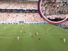 O gol da Inglaterra deveria ter sido riscado e dado como uma bola ao chão, gerando protestos da Noruega
