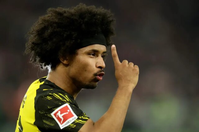 vfb-stuttgart-v-borussia-dortmund-bundesliga-2-8-1024x683.jpg