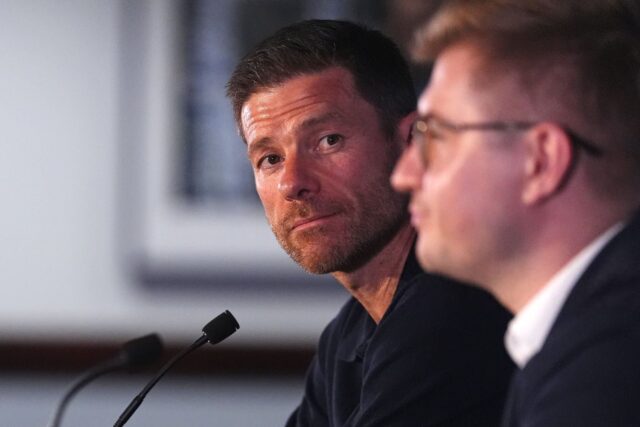 xabi-alonso-chelsea-press-scaled.jpeg