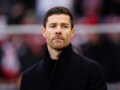 O Chelsea está considerando uma mudança surpreendente para o ala do Bologna, Jonathan Rowe