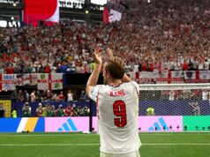 A Inglaterra venceu os anfitriões da Copa do Mundo?