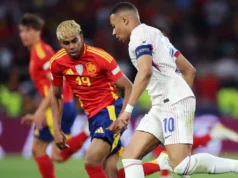 Lamine Yamal venceu todas as cinco eliminatórias contra Kylian Mbappé antes da semifinal da Copa do Mundo de 2026