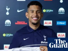 Savinho fecha transferência de £ 75 milhões para o Spurs do Manchester City – e muda o nome para Savio Savinho seals £75m Spurs move from Manchester City – and changes name to Sávio