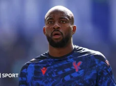 Jean-Philippe Mateta: O que o futuro reserva depois de anunciar contrato com o Crystal Palace? Jean-Philippe Mateta: What does future hold after Crystal Palace contract claim?