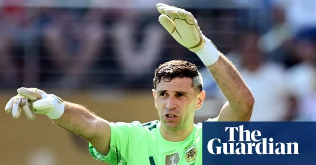 Chelsea in talks with Martínez’s camp as Aston Villa close on striker Jackson
