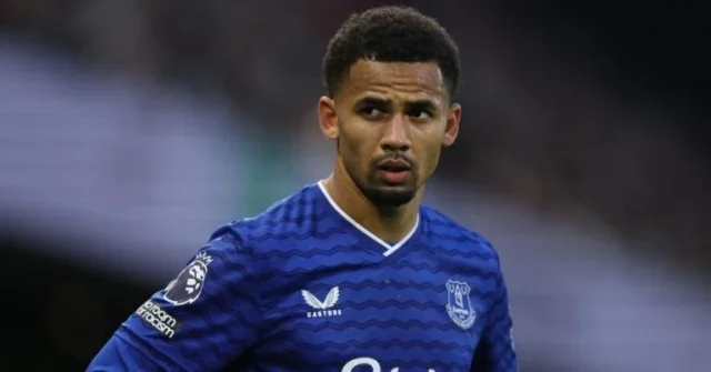 Everton ‘not in a hurry to sell our best players’, says Moyes amid Ndiaye Man City speculation Everton ‘not in a hurry to sell our best players’, says Moyes amid Ndiaye Man City speculation