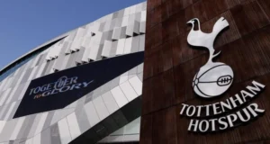 Tottenham x Charlton: times confirmados, escalações completas da EFL Cup Tottenham vs Charlton: Confirmed teams, full line ups in EFL Cup