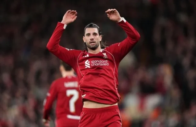 Newcastle 2-2 Liverpool: Szoboszlai salvages point for visitors in thrilling contest