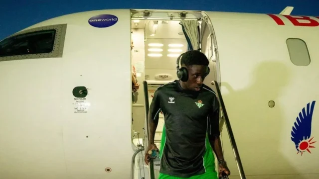 Gnangoro Bouaré deja el Betis y se marcha al Rayo Vallecano por el 50% de su pase