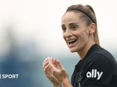 Esther Gonzalez: Mudança de estrela gay da Copa do Mundo para clube da Arábia Saudita atrai reação dos torcedores Esther Gonzalez: Gay World Cup star's move to Saudi Arabian club attracts fan backlash