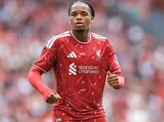 Liverpool desesperado por acordo ‘bizarro’ para Jankuba Minter: Relatório Rio Ngumoha of Liverpool during the pre-season friendly match between Liverpool and Monaco at Anfield in Liverpool, United Kingdom.