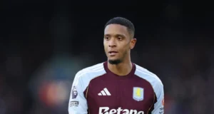 Arsenal contrata mais um zagueiro depois que rivais fizeram oferta concreta: Relatório Aston Villa defender Ezri Konsa