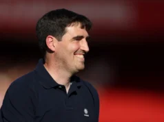Premier League: como comprar ingressos para Liverpool x Nottingham Forest em 29 de agosto NOTTINGHAM, ENGLAND - MAY 24: Andoni Iraola, Manager of AFC Bournemouth, looks on after the Premier League match between Nottingham Forest and Bournemouth at the City Ground on May 24, 2026 in Nottingham, England. (Photo by Cameron Smith/Getty Images) (Milan links)