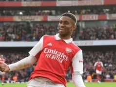 Rhys Nelson deixa o Arsenal por transferência gratuita. Reiss Nelson leaves Arsenal on free