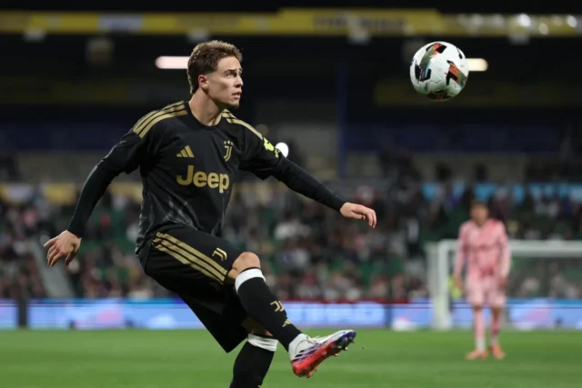 Yildiz requires surgery and could delay injury return date - Football Italia PERTH, AUSTRALIA - AUGUST 11: Kenan Yildiz of Juventus controls the ball during the match between Juventus and Palermo at HBF Park on August 11, 2026 in Perth, Australia. (Photo by Janelle St Pierre/Getty Images)