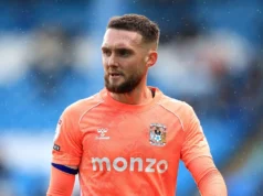 ‘Não vou gritar e berrar com os rapazes se estivermos mal. Esses dias acabaram’ Matt Grimes como um líder comprovado em Coventry City Coventry City midfielder Matt Grimes has become Frank Lampard's general on the pitch