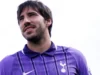 Terceiro kit do Tottenham 26/27: assista ao vídeo de Sandro Tonali enquanto o Spurs lança o novo kit Footballer Sandro Tonali wearing the purple third shirt of Premier League team Tottenham Hotspur Football Club