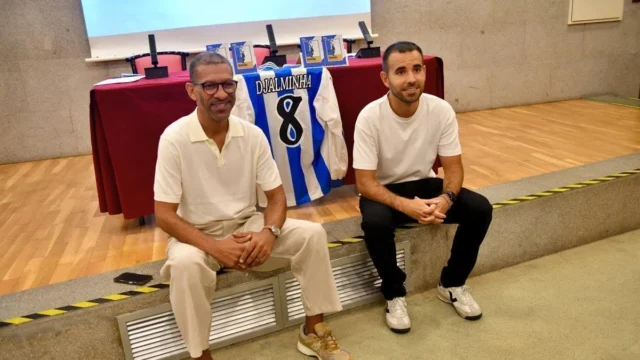 Djalminha vuelve a A Coruña: "Yeremay tiene remate, descaro y muchísima calidad"