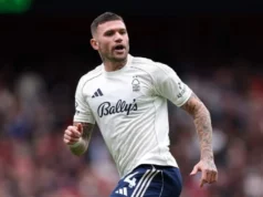A Roma ainda está negociando com o Nottingham Forest por Morato. Roma still in talks with Nottingham Forest for Morato