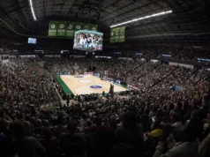 A febre Unicaja e o torneio Costa del Sol: Ingressos esgotados para o jogo contra o Tenerife e menos de mil ingressos vendidos para o jogo contra o Real Madrid Fiebre por el Unicaja y el Torneo Costa del Sol: agotadas las entradas contra el Tenerife y menos de mil a la venta contra el Real Madrid
