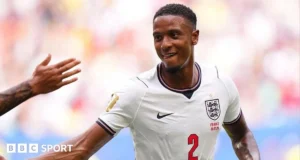 O Arsenal renovou seu interesse no zagueiro do Aston Villa, Ezri Konsa Arsenal reignite interest in Aston Villa defender Ezri Konsa