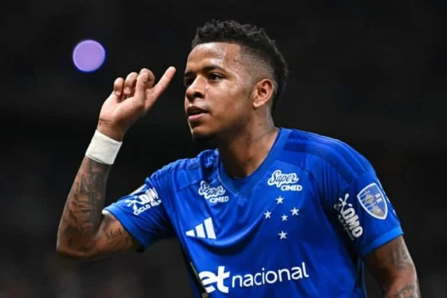 Roma interested in Cruzeiro's Keny Arroyo Roma interested in Cruzeiro's Keny Arroyo