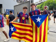 O Barça reforçou a sua posição "mais que um clube" com um dia de protestos El Barça exalta su condición de "més que un club" con una jornada reivindicativa