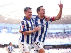 Oyarzabal, com dez jogadores, decepcionou a primeira eliminação do Espanyol Un Oyarzabal de diez frustra la primera salida del Espanyol