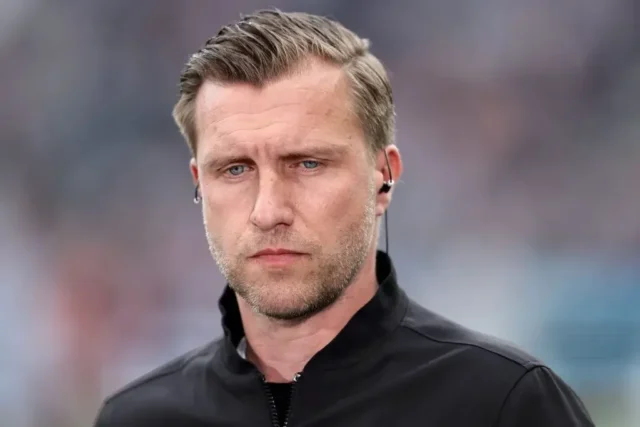 Markus Krösche potentially poised for sensational Eintracht Frankfurt exit - Get German Football News Markus Krösche potentially poised for sensational Eintracht Frankfurt exit - Get German Football News