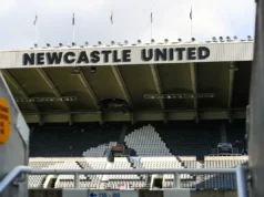 Detalhes do contrato de Ousmane Diabaté agora tornados públicos enquanto ele faz o exame médico do Newcastle United Details of Ousmane Diabaté contract now made public as he takes his Newcastle United medical