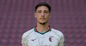 Oficial | Kevan Sloterbeck, do Augsburg, completa mudança para o Southampton – Receba notícias do futebol alemão Official | Augsburg's Keven Schlotterbeck completes Southampton switch - Get German Football News