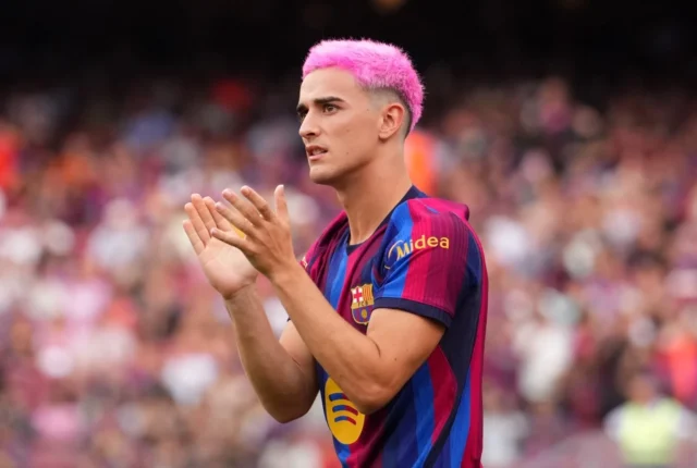 Barcelona midfield ace sends powerful message of support to young fan after controversial police incident in Elche | Barca Universal Barcelona midfield ace sends powerful message of support to young fan after controversial police incident in Elche | Barca Universal