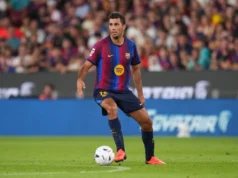 Jovem do Barcelona reage à competição de Rodri após início de temporada impressionante | Barça Universal Rodri of Barcelona