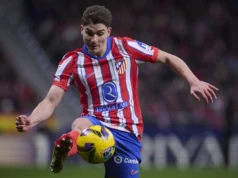 O Arsenal ainda espera conseguir a contratação dos seus sonhos antes que a janela feche. Arsenal still hoping to land dream signing before window shuts