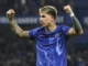 Relatório: Manchester City pronto para fazer uma oferta para contratar um meio-campista da Premier League. Report: Man City ready to make offer to sign Premier League midfielder