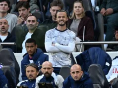 A estrela do Tottenham, Hotspur, ficará fora por várias semanas. Tottenham Hotspur star set to be out for weeks