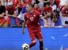 Ivan Ilic muda-se para Lecce: Torino renova contrato e depois empresta meio-campista com opção de € 5 milhões Ivan Ilić to Lecce: Torino renew contract, then loan out midfielder with €5m option