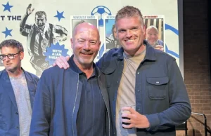 Movendo-se uma milha (e montanhas) com Alan Shearer Moving a mile (and mountains) with Alan Shearer
