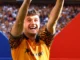Os Wolves fizeram uma oferta tardia para contratar o jogador da Premier League, à frente de Burnley e West Ham ryan-giles-hull
