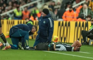 Fabian Schar revive o maior desafio de sua passagem pelo Newcastle United Fabian Schar relives greatest challenge yet during his time at Newcastle United