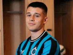 Nicolo Tresoldi: Man Utd enfrenta taxa de transferência de £ 43 milhões Portrait of Nicolo Tresoldi wearing a blue and black striped Club Brugge jersey