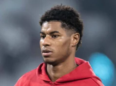 Relatório: Marcus Rashford ainda pode deixar o Manchester United neste verão Report: Marcus Rashford could still leave Manchester United this summer