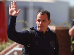 Como o Sunderland pode concluir uma renovação tardia de Katamo e Paixão Sunderland manager Regis Le Bris arrives at the stadium before the match