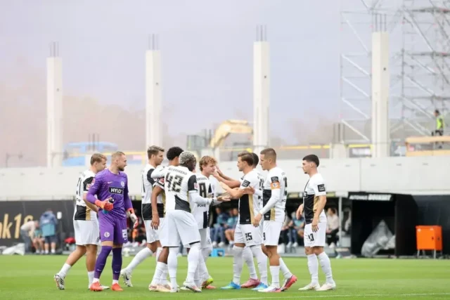 Three things we learned from Bundesliga Saturday Afternoon Matchday 1 - Elversberg's welcome to the Bundesliga, An unwelcome reunion and 19 goals in five games - Get German Football News Three things we learned from Bundesliga Saturday Afternoon Matchday 1 - Elversberg's welcome to the Bundesliga, An unwelcome reunion and 19 goals in five games - Get German Football News