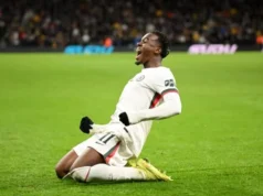 Roma mantém novas negociações com o Chelsea sobre questão de Gittens Roma to hold new round of talks with Chelsea over Gittens