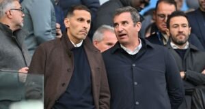 Mensagem secreta do líder do time de Manchester, City, para o time após decisão da Premier League atacada