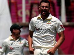 África do Sul x Austrália: Josh Hazlewood reivindica os melhores resultados da carreira em testes de 6-49, enquanto a Austrália assume a liderança da série por 1-0 | Notícias de críquete