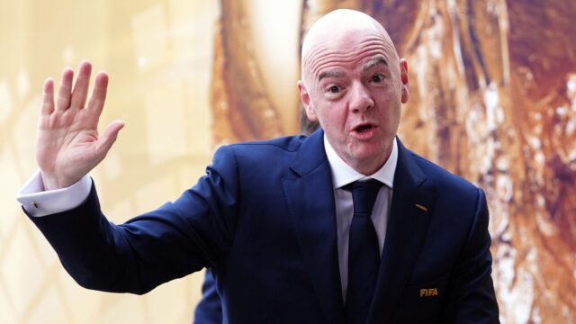Gianni Infantino: Presidente da FIFA recebe segundo salário não anunciado de £ 1,3 milhão da empresa mundial de futebol | Notícias de futebol Gianni Infantino: Presidente da FIFA recebe segundo salário não anunciado de £ 1,3 milhão da empresa mundial de futebol | Notícias de futebol