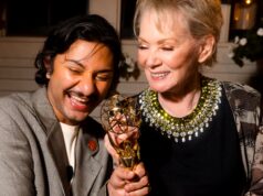 Jean Smart apresenta hack de casamento de Costar Mark Indelicato Jean Smart apresenta hack de casamento de Costar Mark Indelicato